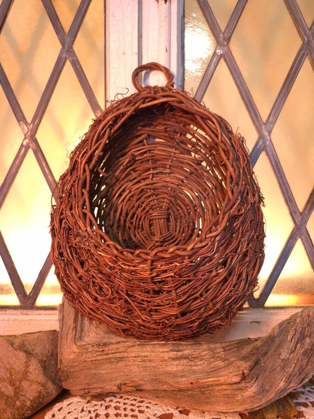 Hearth Happenings π π§ββοΈ Oval Woven Vine Basket Wall Decor - Picture 6 of 11